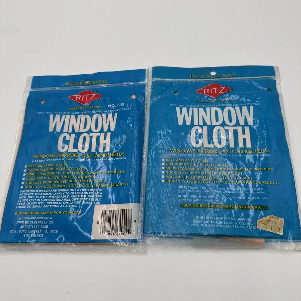 Vintage 1970s RITZ WINDOW CLOTH Chemically Treated Cleans like Magic new & open